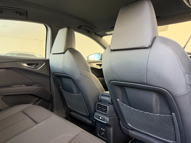 �󔪍��������ɓX�܂��������܂��B�d�Ԃł��Ԃł������꒸���܂��B���O�Ƀ��[���������͂��d�b�����܂��ƁA���X���[�Y�ɂ��ē��\�ł������܂��B