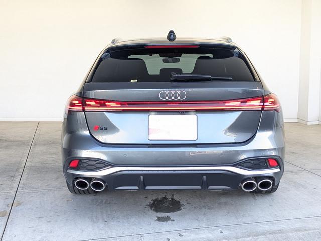 S5アバント ベースグレード ワンオーナー ラグジュアリー パッケージ S ライティング パッケージ ブレーキキャリパー レッド ファインナッパレザー 認定中古車(13枚目)