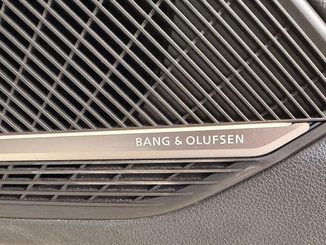 �`�������̃f�U�C���N�w�̂ЂƂA����͎���ɗ�����Ȃ��������Ȃ܂��̖��͓I�ȃN���}�ł��邱�ƁB�`���������n�X�ŁA���I���ꂽ�L�x�Ȏ��Ѝ݌ɂ��炨�D�݂̂��Ԃ����I�щ������B