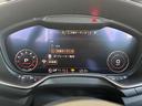 Audiは、いつの時代も他に先駆けて最先端技術を開発し、厳しいレースの現場で性能を実証した上で、市販車にいち早くフィードバックしてきました。