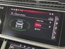 Ａｕｄｉは、いつの時代も他に先駆けて最先端技術を開発し、厳しいレースの現場で性能を実証した上で、市販車にいち早くフィードバックしてきました。