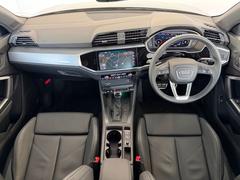 全国最大級の在庫台数を誇ります。豊富なラインナップを取り揃えておりますのでお気軽にご来店くださいませ。オンラインでのＬＩＶＥ商談も可能でございます。 4