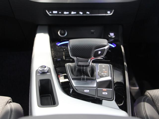 A4アバント 40TDIクワトロ Sライン 4WD メモリーナビ ETC 衝突被害軽減ブレーキ アダプティブクルーズコントロール レーンキープアシスト パーキングアシスト 障害物センサー 全周囲カメラ シートヒーター LEDヘッドライト 禁煙車(19枚目)