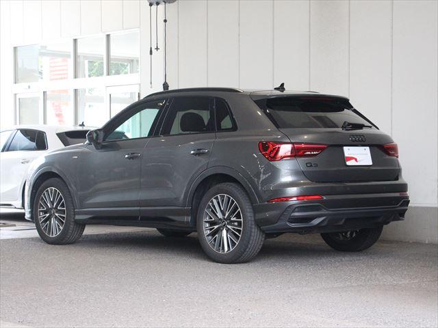 Q3 35TFSI Sライン メモリーナビ ETC 衝突被害軽減ブレーキ アダプティブクルーズコントロール レーンキープアシスト 障害物センサー 全周囲カメラ ヒルディセントコントロール 本革シート 電動シート LEDヘッドライト(8枚目)