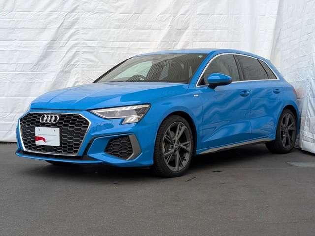 Ａ３ スポーツバック３０ＴＦＳＩ　Ｓライン　プラスＰＫＧ／コンビニエンス＆アシスタンス　ＡＢＳ　衝突被害軽減ブレーキ　アダプティブクルーズコントロール　レーンキープアシスト　障害物センサー　バックカメラ　横滑り防止装置　アイドリングストップ（4枚目）