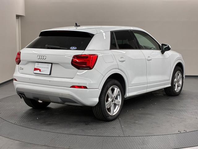 Ｑ２ ３５ＴＤＩスポーツ　ディーゼルターボ　認定中古車・オートテールゲート・シートヒーター・ＶＣ・ＡＣＣ・純正ＡＷ・純正ドラレコ　バックカメラ　ＬＥＤヘッドライト　シートヒーター　メモリーナビ　ミュージックプレイヤー接続可（2枚目）