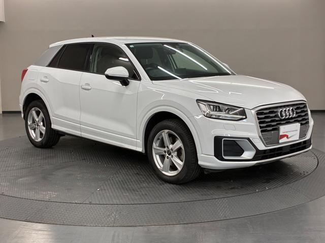 Ｑ２ ３５ＴＤＩスポーツ　ディーゼルターボ　認定中古車・オートテールゲート・シートヒーター・ＶＣ・ＡＣＣ・純正ＡＷ・純正ドラレコ　バックカメラ　ＬＥＤヘッドライト　シートヒーター　メモリーナビ　ミュージックプレイヤー接続可（7枚目）