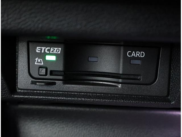 ゴルフヴァリアント eTSI スタイル プラチナムエディション フォルクスワーゲン認定中古車 トラベルアシスト レーンキープアシスト アダクティブクルーズコントロール DCC付き バックモニター eTSI ETC2.0 プラチナムエディション(17枚目)