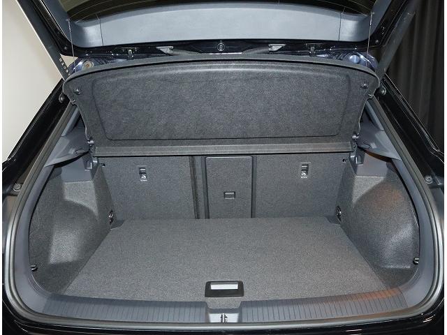 T-ロック TDI ブラックスタイル フォルクスワーゲン認定中古車 トラベルアシスト レーンキープアシスト アダクティブクルーズコントロール デモカー ETC2.0 バックモニター TDI IQヘッドライト(20枚目)