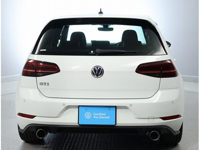 ゴルフGTI ベースグレード フォルクスワーゲン認定中古車 TSI 2000CC ターボエンジン クルーズコントロール LEDヘッドライト アイドリングストップ バックモニター CD DVD フルセグ TV(3枚目)