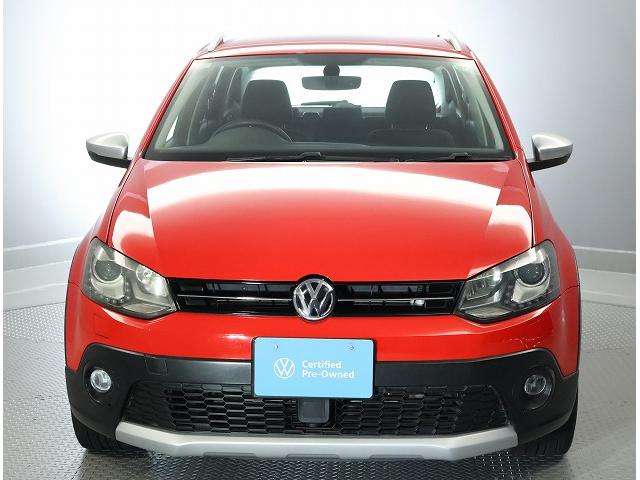 ポロ クロスポロ フォルクスワーゲン認定中古車 CROSS POLO 純正17インチアルミホイール アイドリングストップ バックモニター ETC CD DVD再生機能 フルセグ ガソリンターボ(6枚目)