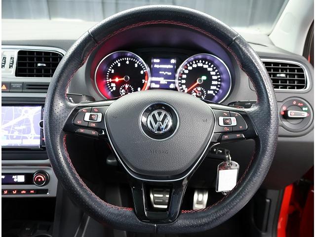 ポロ クロスポロ フォルクスワーゲン認定中古車 CROSS POLO 純正17インチアルミホイール アイドリングストップ バックモニター ETC CD DVD再生機能 フルセグ ガソリンターボ(10枚目)