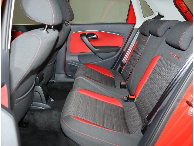 ポロ クロスポロ フォルクスワーゲン認定中古車 CROSS POLO 純正17インチアルミホイール アイドリングストップ バックモニター ETC CD DVD再生機能 フルセグ ガソリンターボ(17枚目)