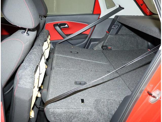 ポロ クロスポロ フォルクスワーゲン認定中古車 CROSS POLO 純正17インチアルミホイール アイドリングストップ バックモニター ETC CD DVD再生機能 フルセグ ガソリンターボ(18枚目)