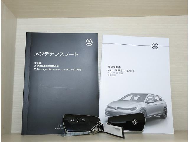 ゴルフＧＴＩ ベースグレード　フォルクスワーゲン認定中古車　サンルーフ　ＤＣＣ付き　トラベルアシスト　レーンキープアシスト　アダクティブクルーズコントロール　ハーマンカードン　ＥＴＣ２．０　純正アルミホイール（23枚目）
