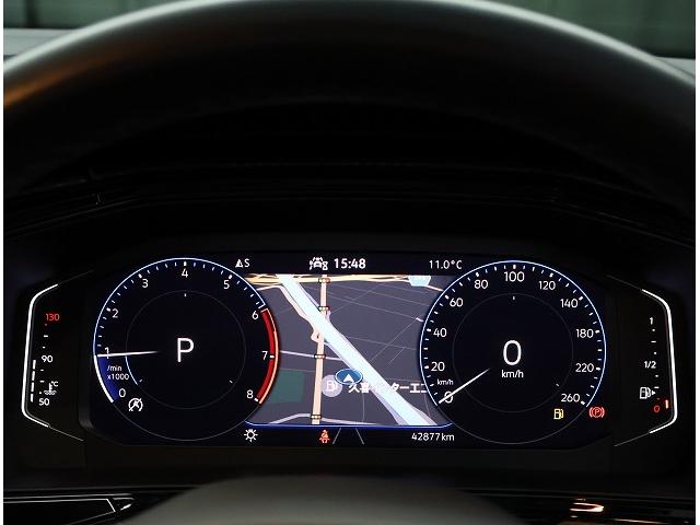 Ｔ－クロス ＴＳＩ　アクティブ　フォルクスワーゲン認定中古車　クルーズコントロール　ＬＥＤヘッドライト　純正インフォメーションディスプレイ　純正１６インチアルミホイール　バックモニター搭載　フルセグ　ドライブレコーダー（12枚目）