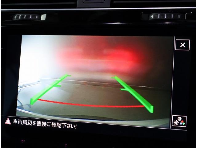 ゴルフ ＴＳＩハイライン　フォルクスワーゲン認定中古車　クルーズコントロール　ＬＥＤヘッドライト　オートホールド機能付き　純正インフォメーションディスプレイ　純正アルミホイール　バックモニター搭載　フルセグ（14枚目）