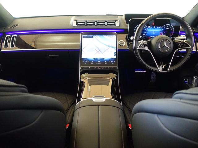 Ｓクラス Ｓ５００　４ＭＡＴＩＣ　ロング　ＡＭＧライン　リアコンフォートパッケージ　Ｂｌｕｅｔｏｏｔｈ接続　ＥＴＣ　ＬＥＤヘッドライト　ＴＶ　アイドリングストップ　オットマン　クルーズコントロール　コネクテッド機能　サイドカメラ　サンルーフ・ガラスルーフ（12枚目）