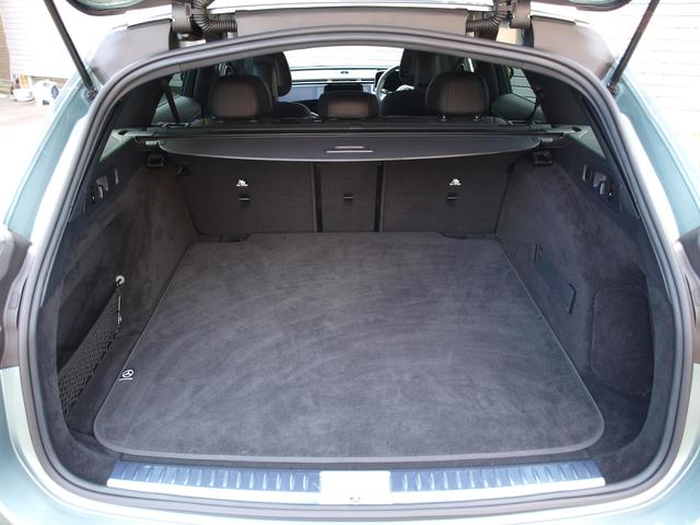 Ｅクラスステーションワゴン Ｅ２００　ステーションワゴン　アバンギャルド　ＡＭＧラインパッケージ　レザーエクスクルーシブパッケージ　アドバンスドパッケージ　デジタルインテリアパッケージ　Ｂｌｕｅｔｏｏｔｈ接続　ＥＴＣ　ＬＥＤヘッドライト　ＴＶ　アイドリングストップ（23枚目）