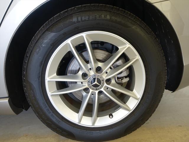 Ａクラスセダン Ａ１８０　セダン　レーダーセーフティパッケージ　ナビゲーションパッケージ　Ｂｌｕｅｔｏｏｔｈ接続　ＥＴＣ　ＬＥＤヘッドライト　ＴＶ　アイドリングストップ　クルーズコントロール　コネクテッド機能　トランクスルー　ナビ（31枚目）