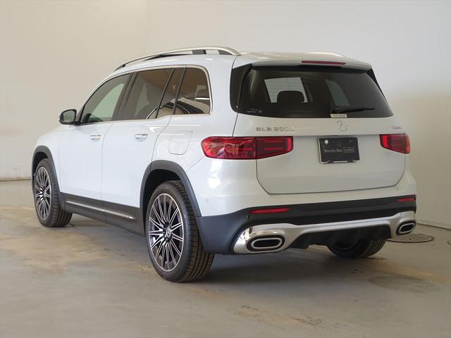 ＧＬＢ ＧＬＢ２００　ｄ　４ＭＡＴＩＣ　ＡＭＧラインパッケージ　３列シート　Ｂｌｕｅｔｏｏｔｈ接続　ＥＴＣ　ＬＥＤヘッドライト　ＴＶ　アイドリングストップ　クルーズコントロール　コネクテッド機能　サイドカメラ　サンルーフ・ガラスルーフ（4枚目）