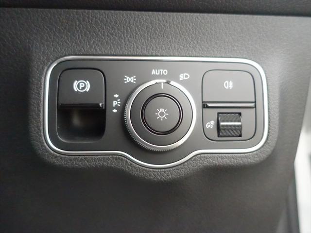 ＧＬＢ ＧＬＢ２００　ｄ　４ＭＡＴＩＣ　ＡＭＧラインパッケージ　３列シート　Ｂｌｕｅｔｏｏｔｈ接続　ＥＴＣ　ＬＥＤヘッドライト　ＴＶ　アイドリングストップ　クルーズコントロール　コネクテッド機能　サイドカメラ　サンルーフ・ガラスルーフ（30枚目）