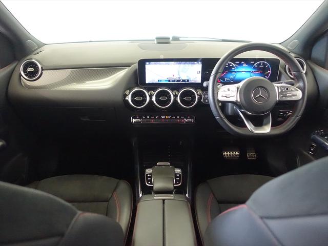 Ｂクラス Ｂ２００　ｄ　ＡＭＧライン　レーダーセーフティパッケージ　ナビゲーションパッケージ　Ｂｌｕｅｔｏｏｔｈ接続　ＥＴＣ　ＬＥＤヘッドライト　ＴＶ　アイドリングストップ　クルーズコントロール　コネクテッド機能　シートヒーター（12枚目）