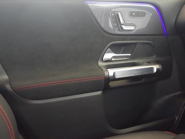 GLB GLB180 AMGラインパッケージ 3列シート Bluetooth接続 ETC LEDヘッドライト TV アイドリングストップ クルーズコントロール コネクテッド機能 サイドカメラ シートヒーター トランクスルー ナビ バックモニター(14枚目)