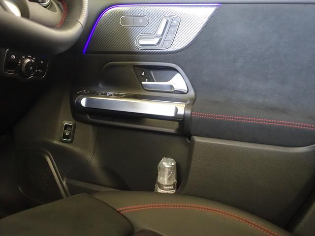 GLB GLB180 AMGラインパッケージ 3列シート Bluetooth接続 ETC LEDヘッドライト TV アイドリングストップ クルーズコントロール コネクテッド機能 サイドカメラ シートヒーター トランクスルー ナビ バックモニター(15枚目)