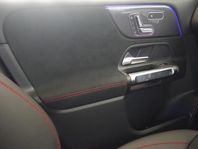 GLB GLB180 AMGラインパッケージ 3列シート Bluetooth接続 ETC LEDヘッドライト TV アイドリングストップ クルーズコントロール コネクテッド機能 サイドカメラ シートヒーター トランクスルー ナビ バックモニター(14枚目)