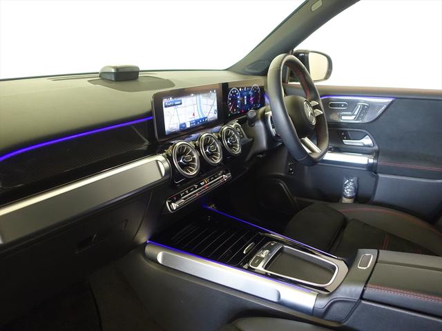 GLB GLB180 AMGラインパッケージ 3列シート Bluetooth接続 ETC LEDヘッドライト TV アイドリングストップ クルーズコントロール コネクテッド機能 サイドカメラ シートヒーター トランクスルー ナビ バックモニター(19枚目)