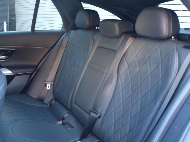 Ｅクラスステーションワゴン Ｅ２２０　ｄ　ステーションワゴン　アバンギャルド　ＡＭＧライ　ンパッケージ・レザーエクスクルーシブパッケージ・アドバンスドパッケージ・デジタルインテリアパッケージ（9枚目）