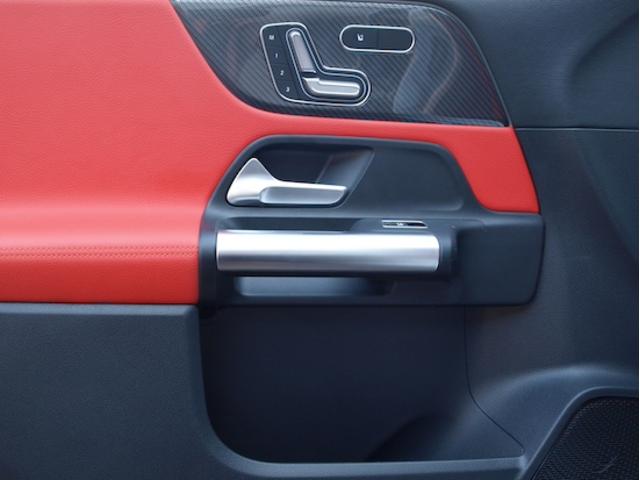 Ｂクラス Ｂ２００　ｄ　ＡＭＧラインパッケージ・ＡＭＧレザーエクスクル　ーシブパッケージ・アドバンスドパッケージ（6枚目）