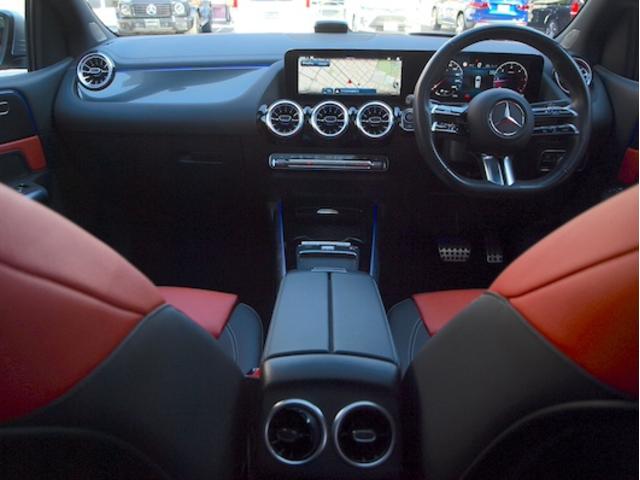 Ｂクラス Ｂ２００　ｄ　ＡＭＧラインパッケージ・ＡＭＧレザーエクスクル　ーシブパッケージ・アドバンスドパッケージ（19枚目）