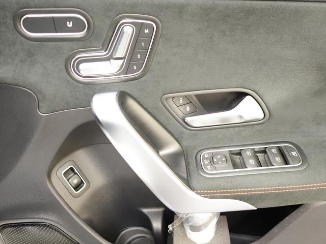 Ａクラスセダン Ａ２００　ｄ　セダン　ＡＭＧラインパッケージ　ＡＭＧライン　Ｂｌｕｅｔｏｏｔｈ接続　ＥＴＣ　ＬＥＤヘッドライト　ＴＶ　アイドリングストップ　クルーズコントロール　コネクテッド機能　シートヒーター　トランクスルー　ナビ（19枚目）