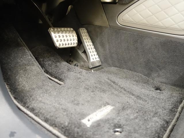 Gクラス G63 ローンチエディション Bluetooth接続 ETC LEDヘッドライト TV アイドリングストップ クルーズコントロール コネクテッド機能 サイドカメラ サンルーフ・ガラスルーフ シートエアコン シートヒーター(37枚目)