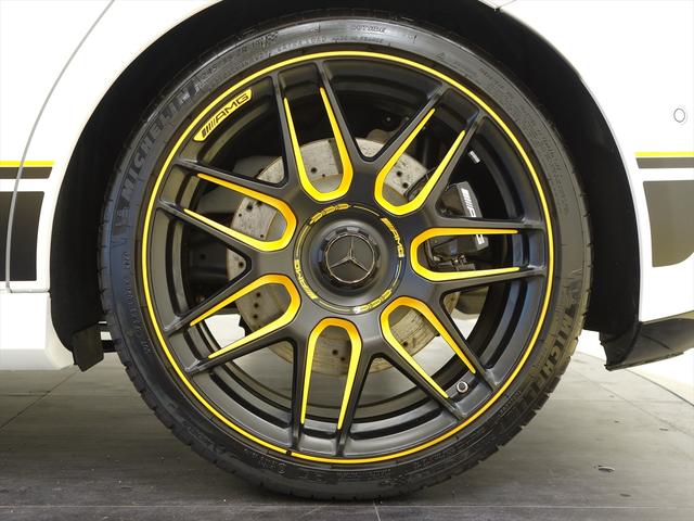 Aクラス A45 S 4マチック+ ファイナルエディション Bluetooth接続 ETC LEDヘッドライト TV アイドリングストップ クルーズコントロール コネクテッド機能 サイドカメラ サンルーフ・ガラスルーフ シートヒーター トランクスルー ナビ(10枚目)