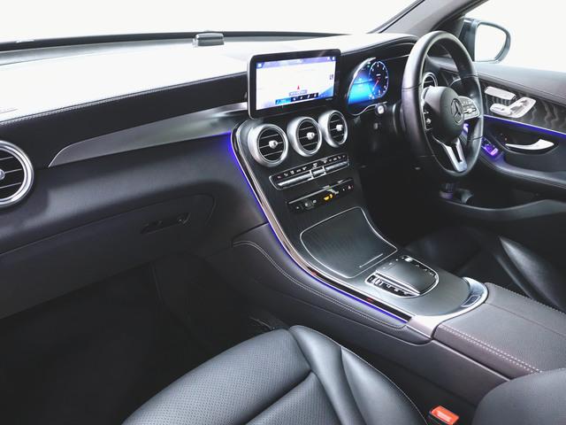 ＧＬＣ ＧＬＣ２２０　ｄ　４マチック　クーペ　ナイトエディション　Ｂｌｕｅｔｏｏｔｈ接続　ＥＴＣ　ＬＥＤヘッドライト　ＴＶ　アイドリングストップ　クルーズコントロール　コネクテッド機能　サイドカメラ　サンルーフ・ガラスルーフ　シートヒーター　トランクスルー　ナビ（10枚目）