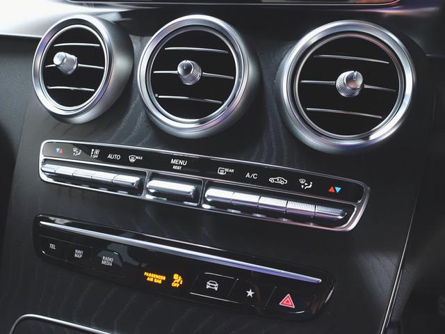 ＧＬＣ ＧＬＣ２２０　ｄ　４マチック　クーペ　ナイトエディション　Ｂｌｕｅｔｏｏｔｈ接続　ＥＴＣ　ＬＥＤヘッドライト　ＴＶ　アイドリングストップ　クルーズコントロール　コネクテッド機能　サイドカメラ　サンルーフ・ガラスルーフ　シートヒーター　トランクスルー　ナビ（17枚目）