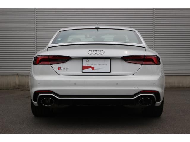 アウディ ｒｓ５ ベースグレード 認定中古車 698 0万円 平成30年 18年 神奈川県 中古車 価格 Com