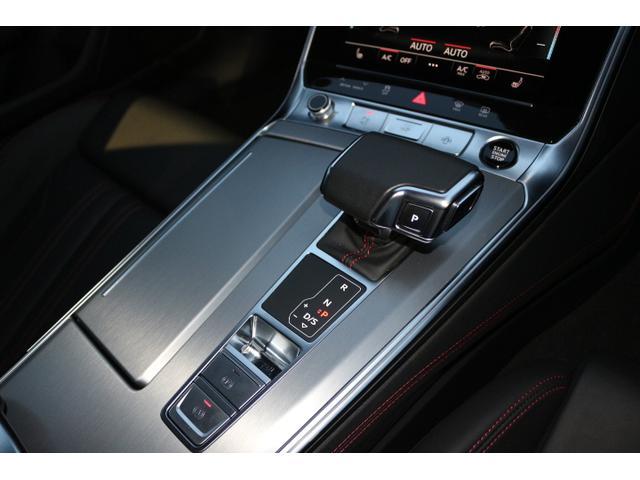 Ａ６アバント ４０ＴＤＩクワトロ　スポーツ　Ｓラインパッケージ　オプション２１インチアルミホイール　テクノロジーパッケージ　スペシャルボディーカラー　スズカグレー（5枚目）