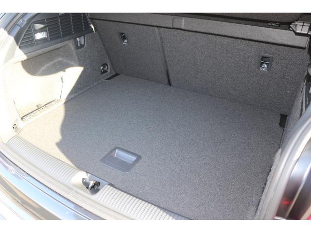Ｑ２ ３５ＴＦＳＩ　Ｓライン　Ｓｌｉｎｅプラスパッケージ　コンビニエンス＆アシスタンスパッケージ　テクノロジーパッケージ　ナビゲーションパッケージ　認定中古車（21枚目）