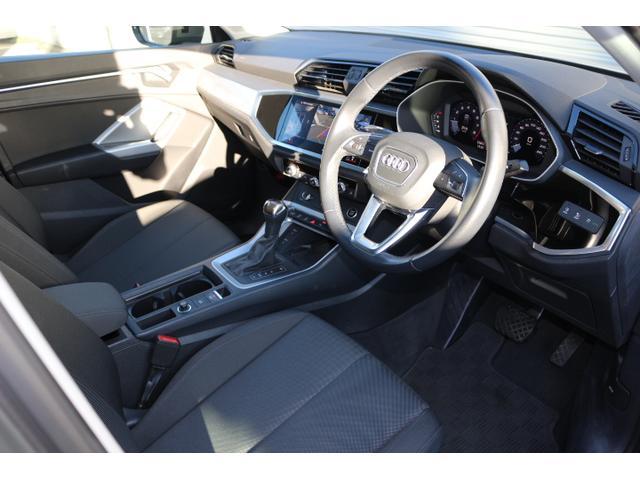 Ｑ３スポーツバック ３５ＴＦＳＩ　アシスタンスパッケージ　ベーシックパッケージ　パドルシフト　スマートフォンインターフェース　認定中古車（9枚目）
