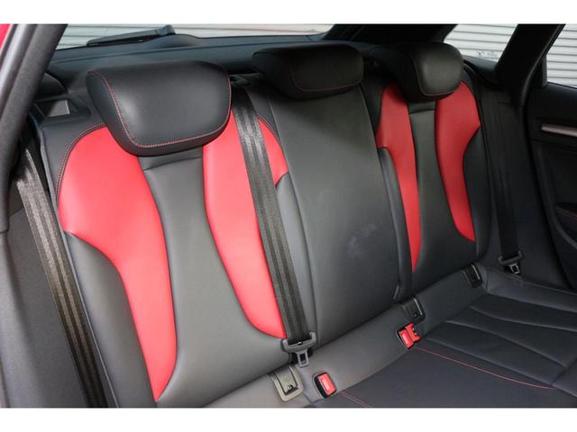 Ｓ３ ベースグレード　デザインセレクションエクスプレスレッド　アシスタンスパッケージ　マトリクスＬＥＤヘッドライト　認定中古車（10枚目）