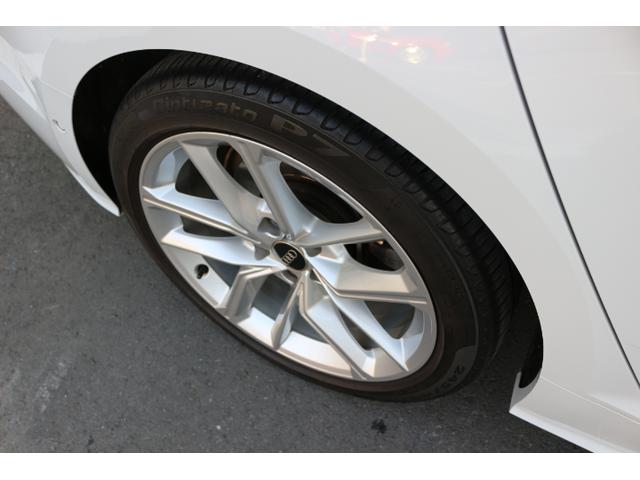 �`�����������P�W�C���`�A���~�z�C�[���ł��B