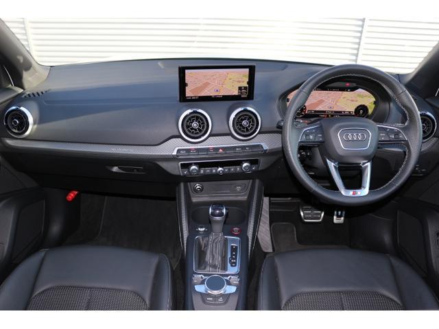 ＳＱ２ ベースグレード　コンビニエンス＆アシスタンスパッケージ　ナビゲーションパッケージ　テクノロジーパッケージ　カラードブレーキキャリパーレッド　認定中古車（2枚目）