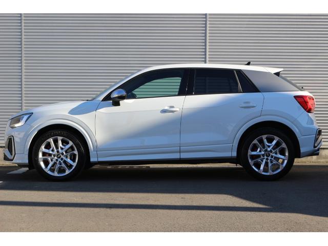 ＳＱ２ ベースグレード　コンビニエンス＆アシスタンスパッケージ　ナビゲーションパッケージ　テクノロジーパッケージ　カラードブレーキキャリパーレッド　認定中古車（14枚目）