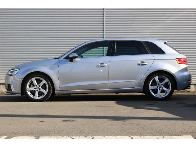 �A�E�f�B��C���J�j�b�N���[�ԑO�ɂP�O�O���ڂɂ�����Ԑ����ȓ_�������{���܂��B���ׂĂ��N���A�����A�E�f�B�Ԃ��������Ȃ��̂��茳�ɓ͂����܂��B