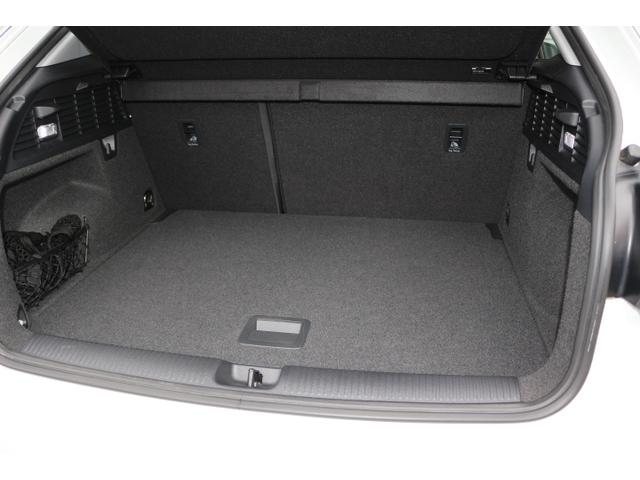 Ｑ２ ３０ＴＦＳＩスポーツ　ナビゲーションパッケージ　アシスタンスパッケージ　バーチャルコックピット　アダプティブクルーズコントロール　アクティブレーンアシスト　サイドアシスト　バックカメラ　パーキングセンサー　認定中古車（19枚目）