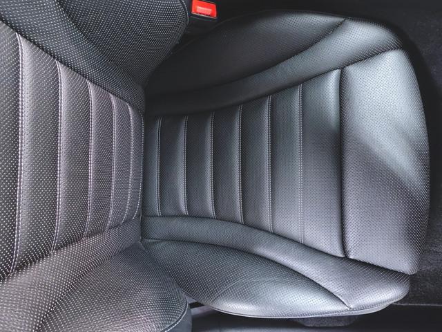 Ｃクラス Ｃ２００　ローレウスエディション　スポーツプラスパッケージ　レザーエクスクルーシブパッケージ　Ｂｌｕｅｔｏｏｔｈ接続　ＥＴＣ　ＬＥＤヘッドライト　ＴＶ　アイドリングストップ　クルーズコントロール　コネクテッド機能　サイドカメラ（25枚目）